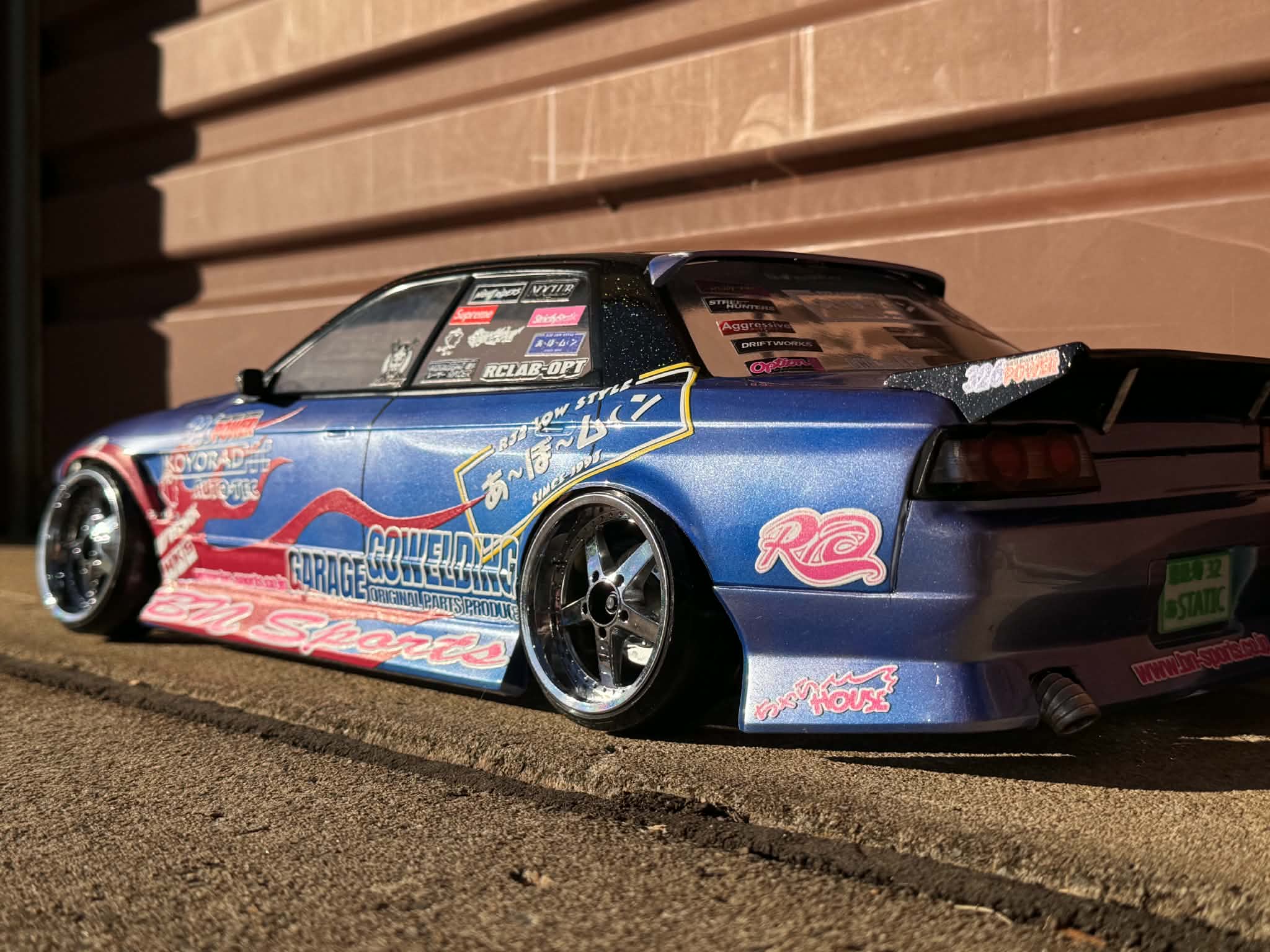 Pre-Cut R32 AboMoon Alt Art RC Drift Livery Kit – D1GP